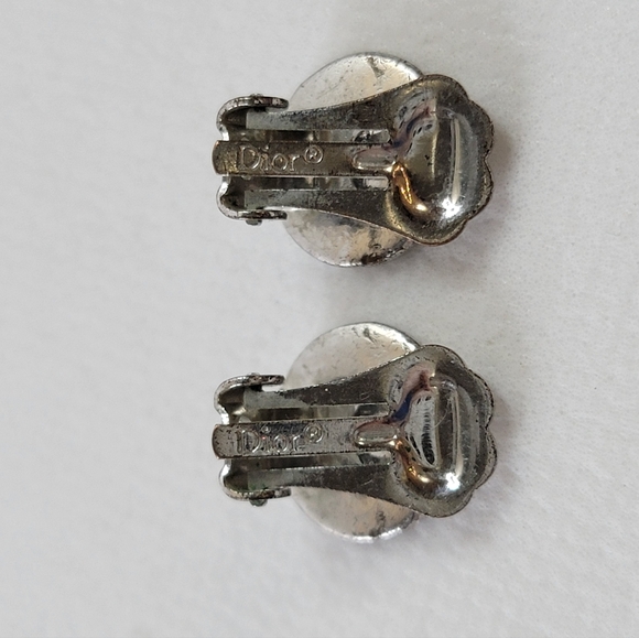 CHRISTIAN DIOR Silver Clip Earrings - Picture 4 of 5